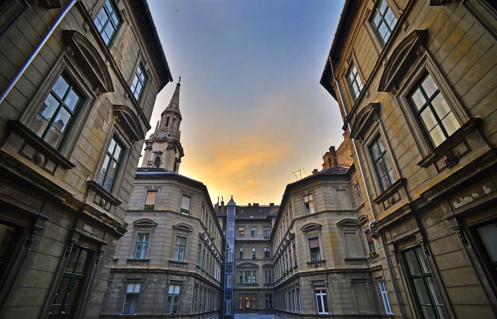 Focus Point Apartments Budapest Exterior photo